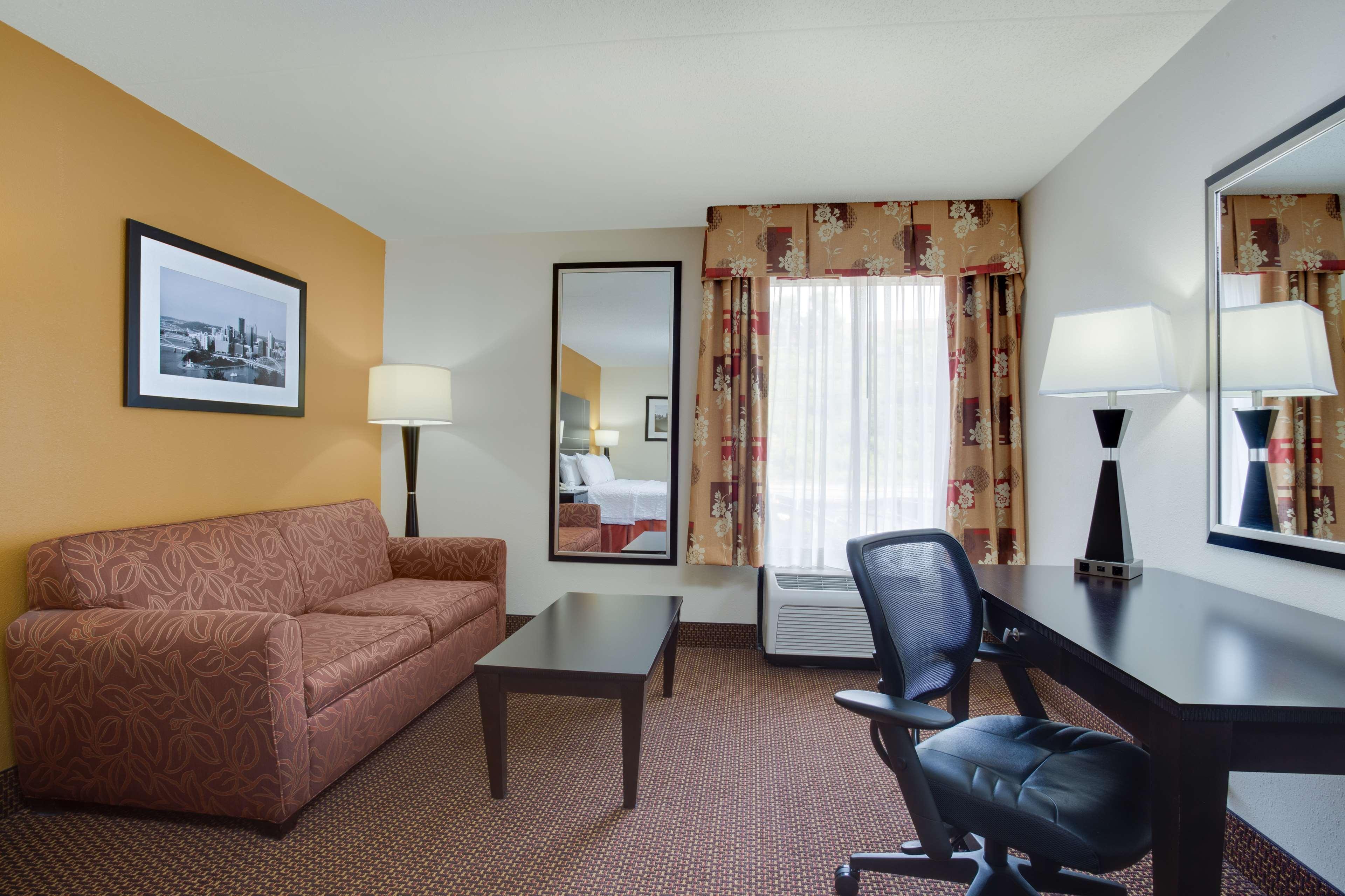 Hampton Inn Pittsburgh/West Mifflin Εξωτερικό φωτογραφία