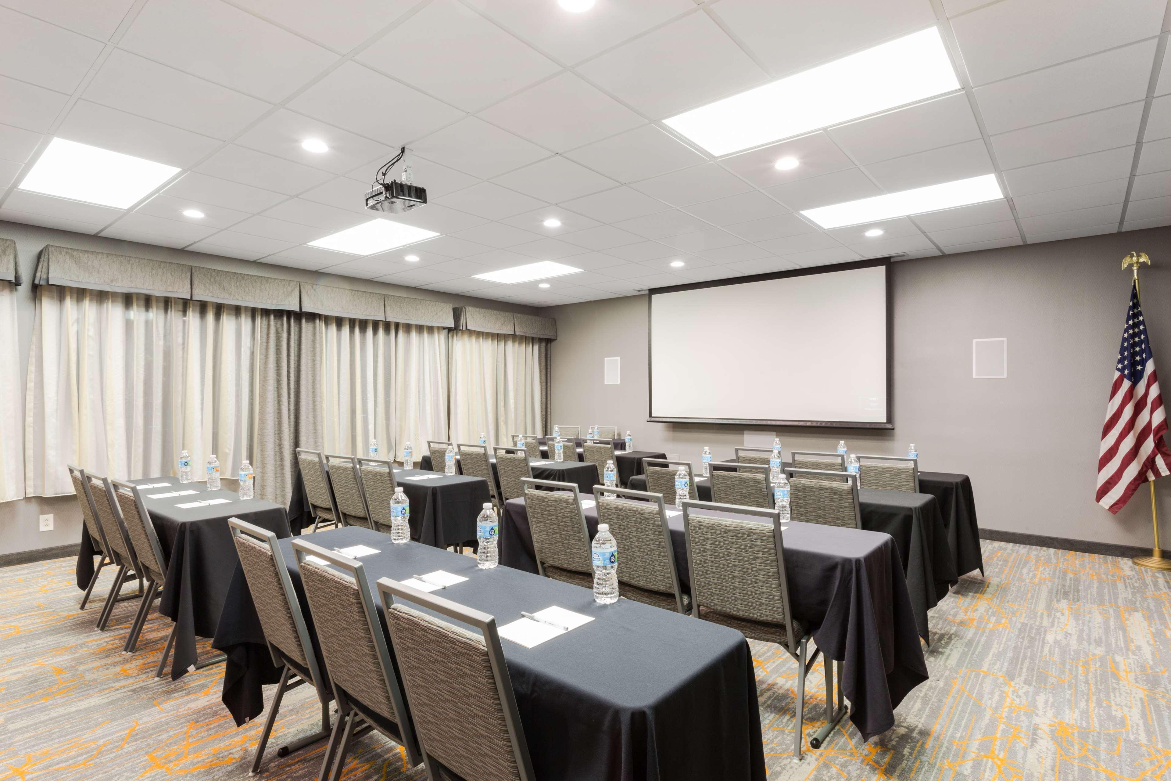 Hampton Inn Pittsburgh/West Mifflin Εξωτερικό φωτογραφία